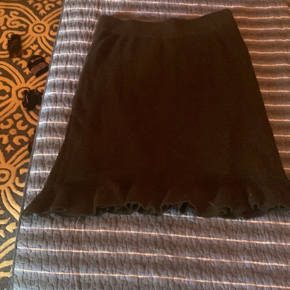 Anthropologie NWT Black Knit Skirt w Ruffled hem.